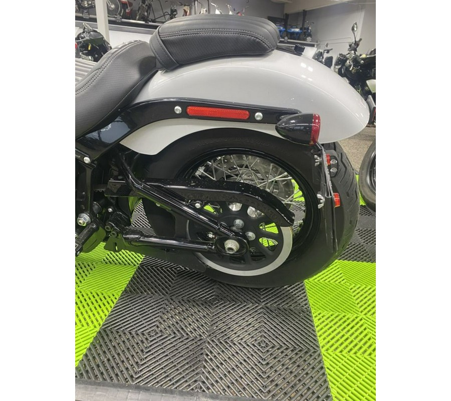 2021 Harley-Davidson Softail® Street Bob® 114