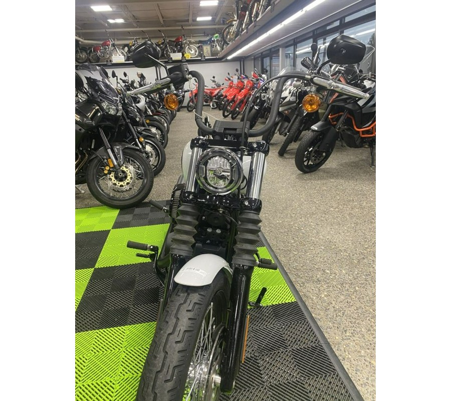 2021 Harley-Davidson Softail® Street Bob® 114