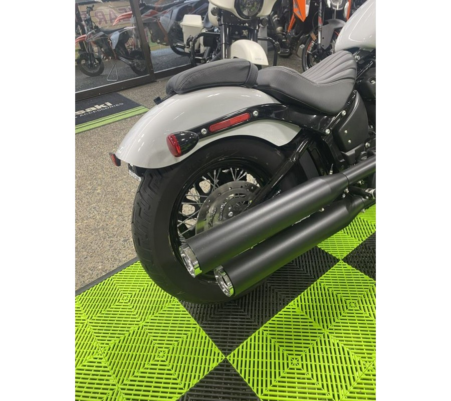 2021 Harley-Davidson Softail® Street Bob® 114