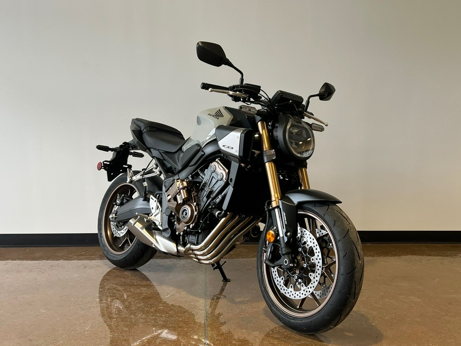 2025 Honda CB650R E-Clutch