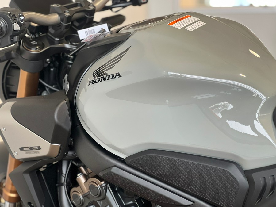 2025 Honda CB650R E-Clutch