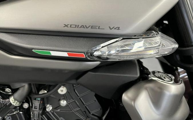 2026 DUCATI XDiavel V4 Black Lava
