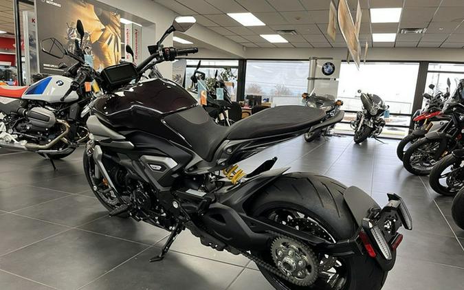 2026 DUCATI XDiavel V4 Black Lava