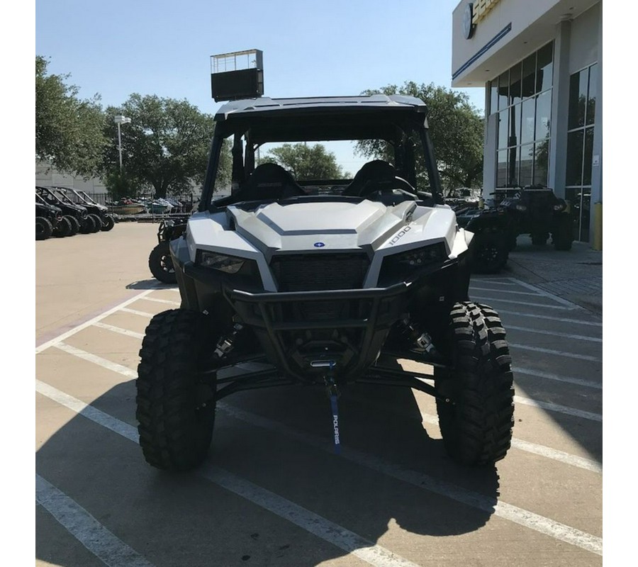 2026 Polaris® General XP 4 1000 Sport