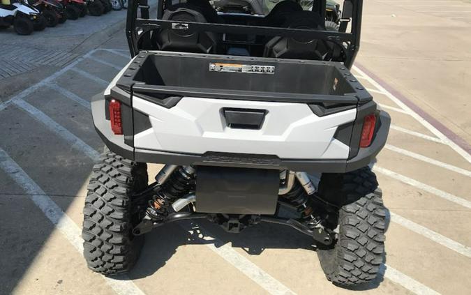 2026 Polaris® General XP 4 1000 Sport