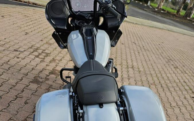 FLTRX 2025 Road Glide™