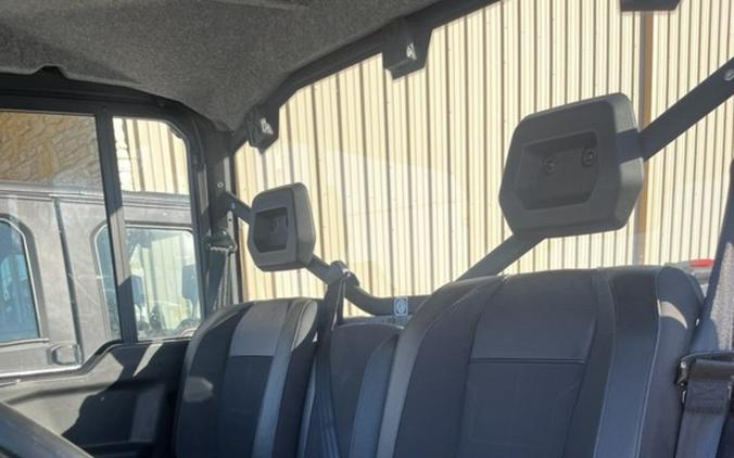 2026 Can-Am Defender XT CAB HD11