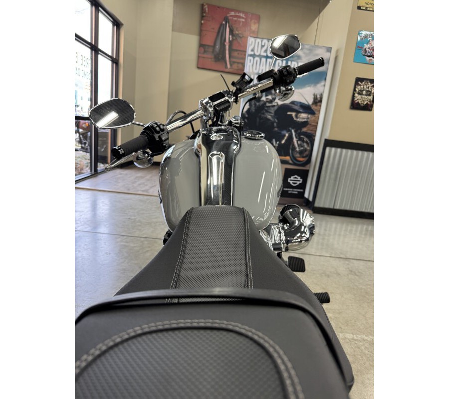 2024 Harley-Davidson Breakout 117