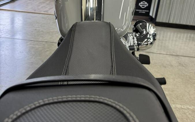 2024 Harley-Davidson Breakout 117