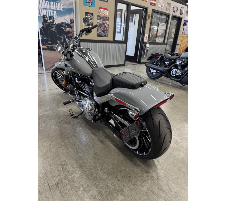2024 Harley-Davidson Breakout 117