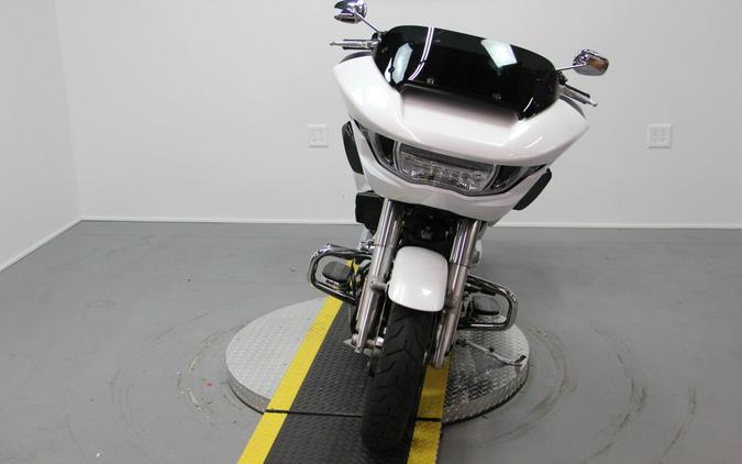 2024 Harley-Davidson® Road Glide® White Onyx Pearl