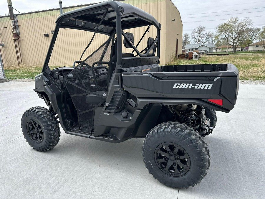 2026 Can-Am Defender XT HD11