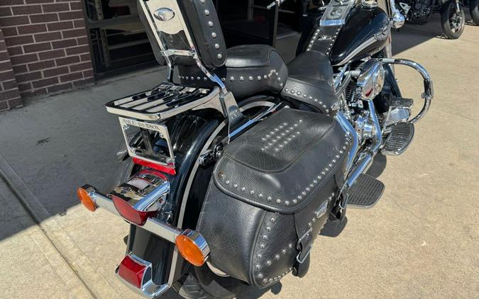 2003 Heritage Softail Classic FLSTC - Harley-Davidson®