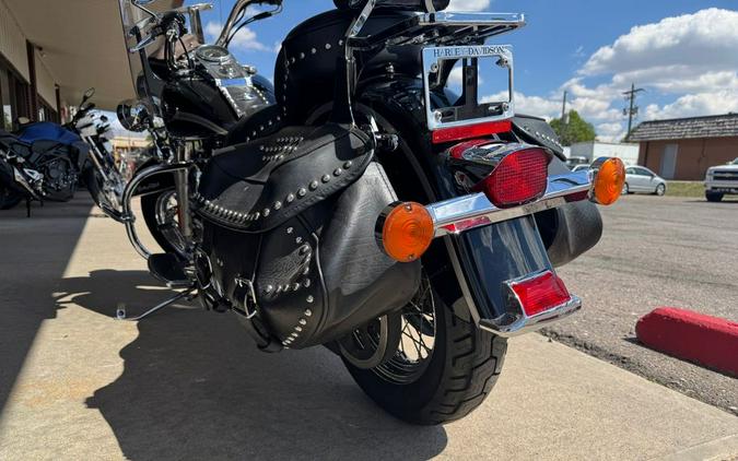 2003 Heritage Softail Classic FLSTC - Harley-Davidson®