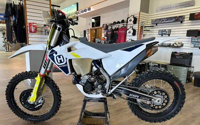 2022 Husqvarna Motorcycles FX 350