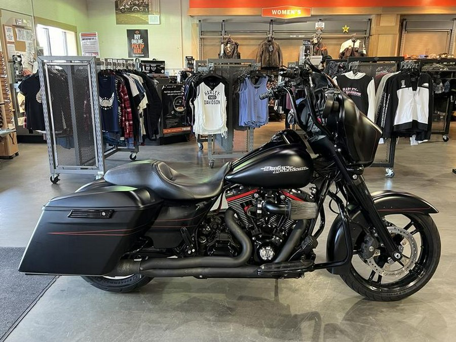 2016 Harley-Davidson® FLHXS - Street Glide® Special