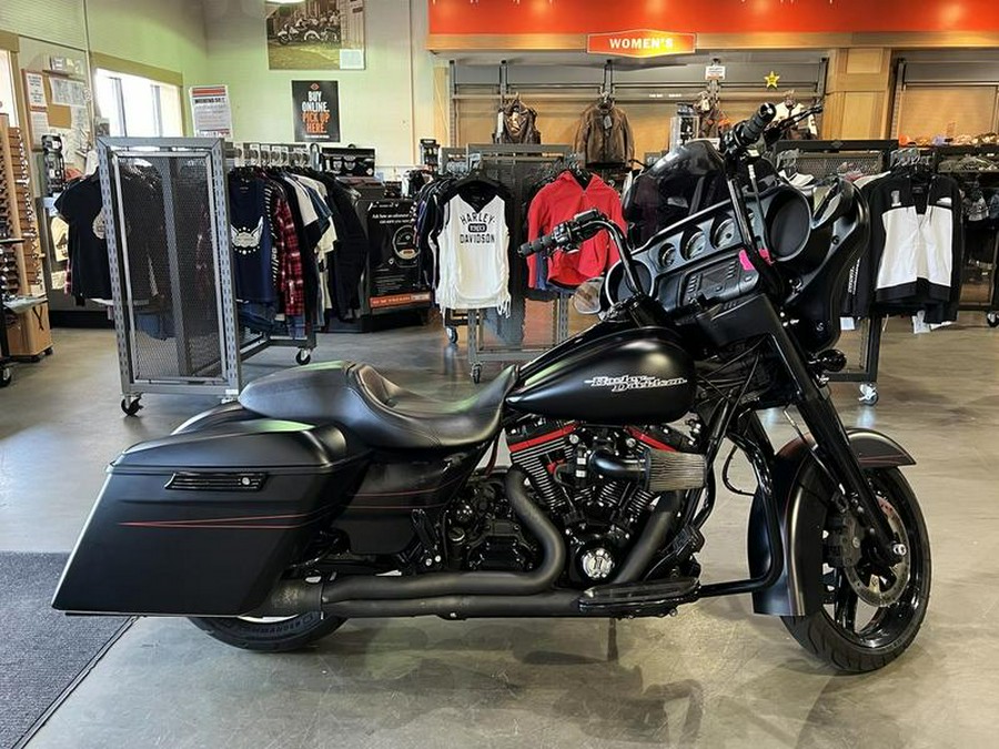 2016 Harley-Davidson® FLHXS - Street Glide® Special