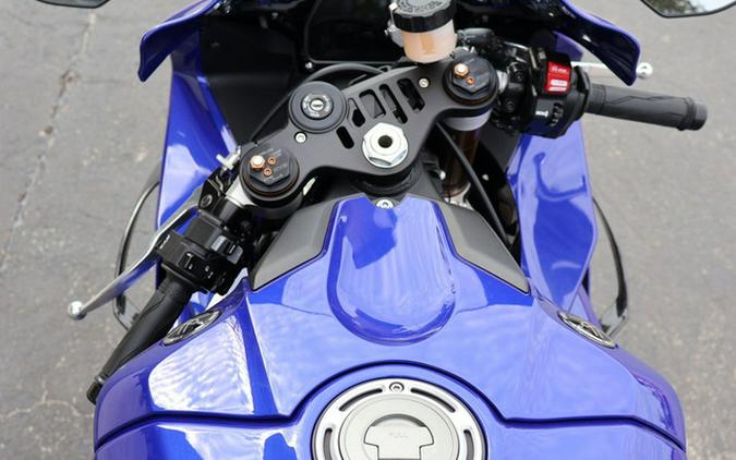 2026 Yamaha YZF R1