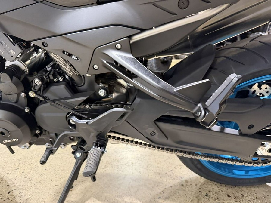 2026 CFMOTO 800NK