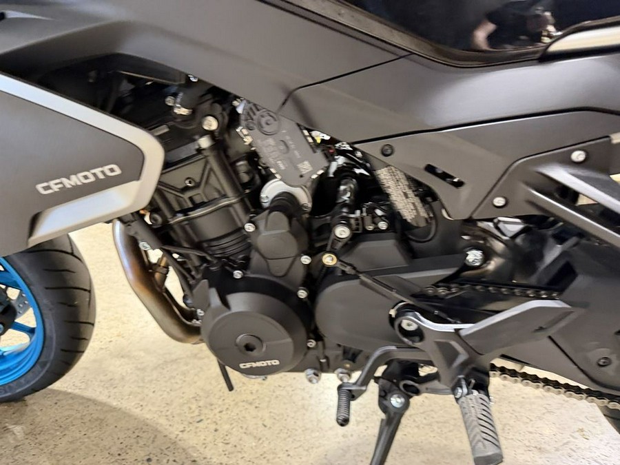 2026 CFMOTO 800NK