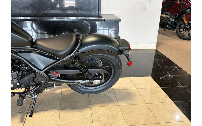 2026 Honda Rebel 300 E-Clutch