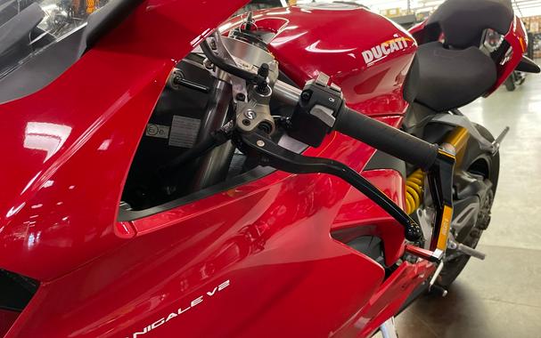 2024 Ducati Panigale V2