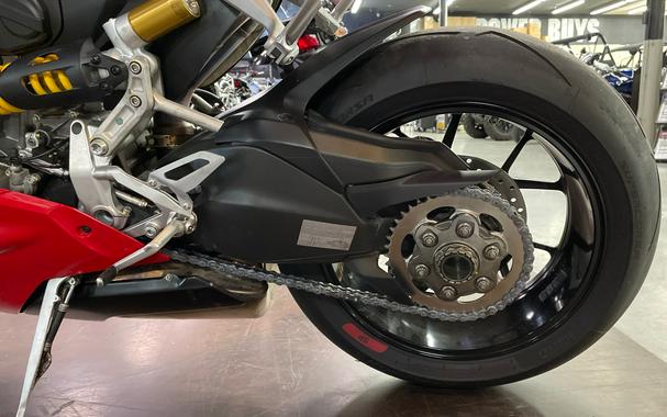 2024 Ducati Panigale V2
