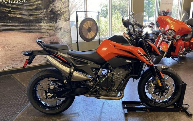 2024 KTM Duke 790