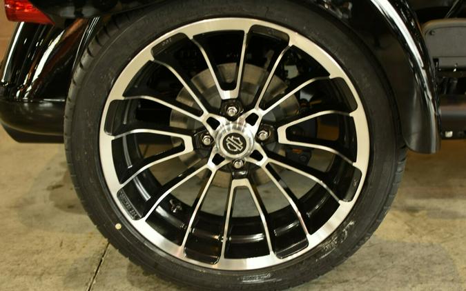 2023 Harley-Davidson Road Glide 3