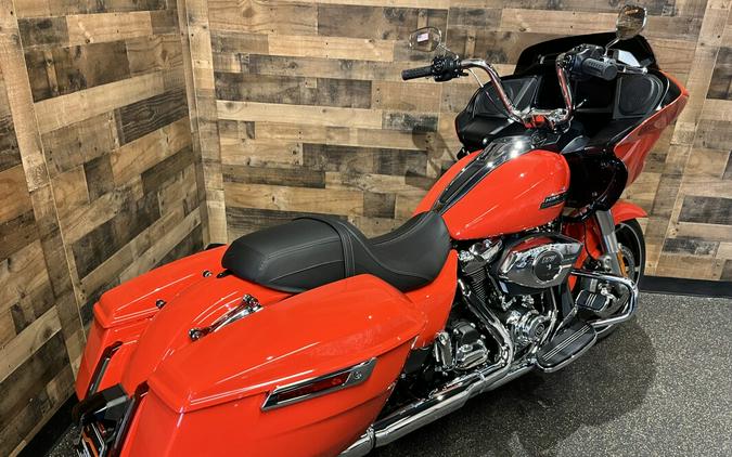 2026 Harley-Davidson® Road Glide® Blood Orange - Chrome FLTRX