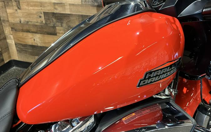 2026 Harley-Davidson® Road Glide® Blood Orange - Chrome FLTRX
