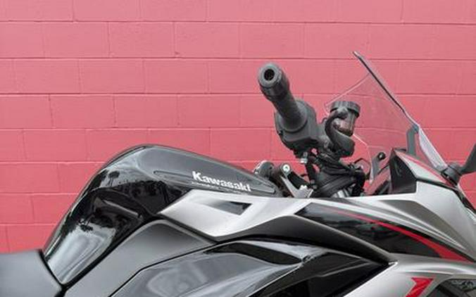 2024 Kawasaki Ninja® 1000SX ABS