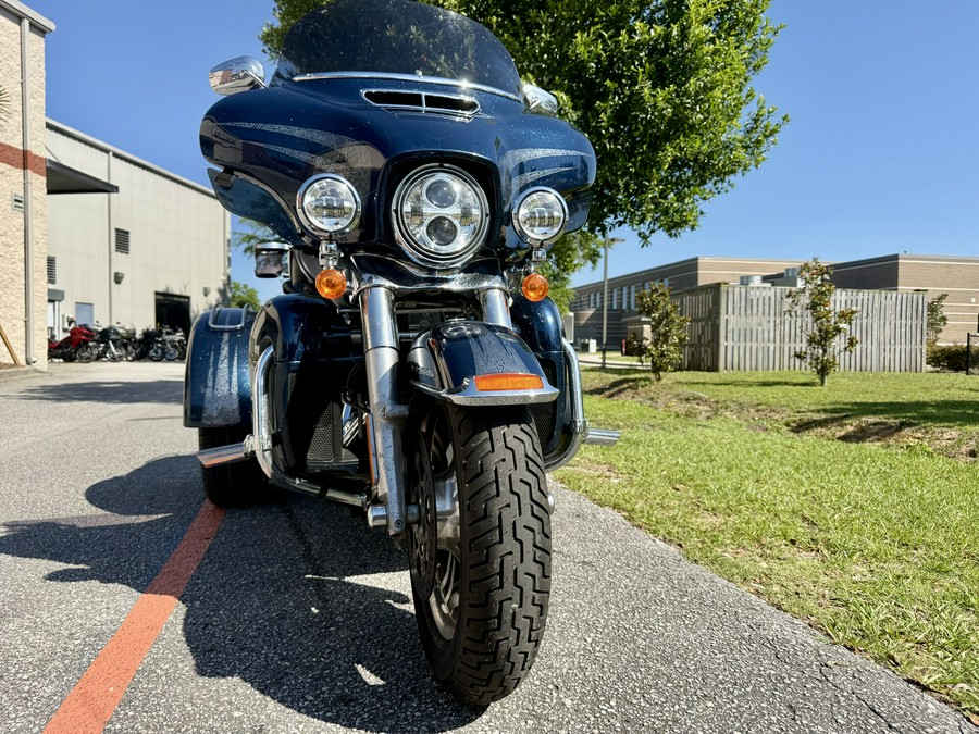 2016 Harley-Davidson Tri Glide Ultra flhtcutg