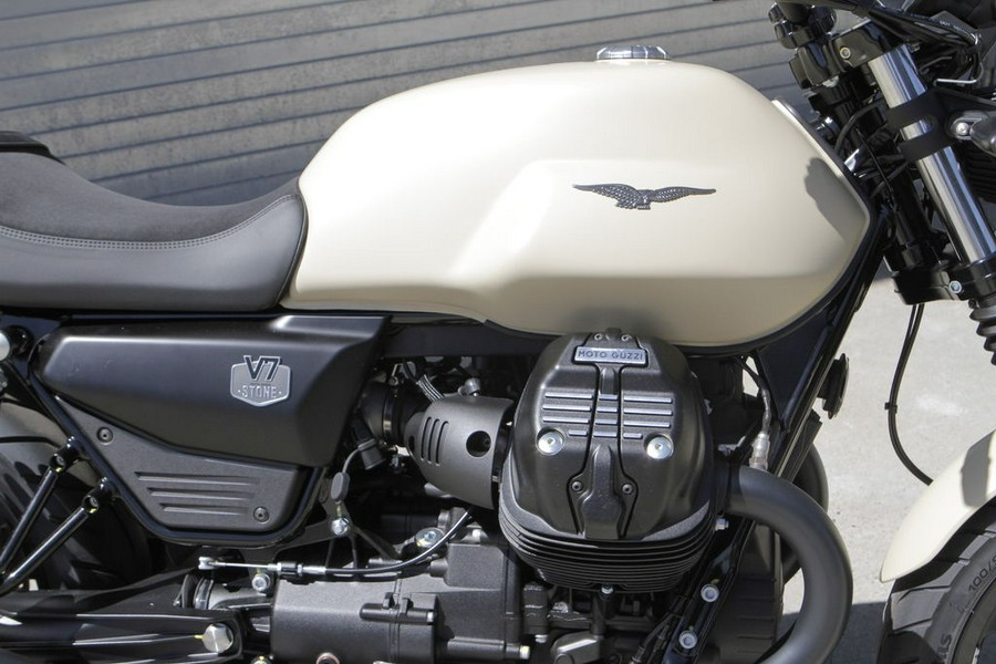 2027 Moto Guzzi V7 Stone