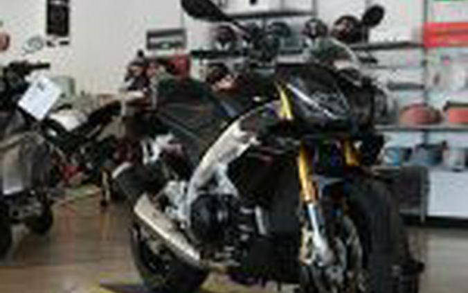 2013 Aprilia Tuono V4 R APRC