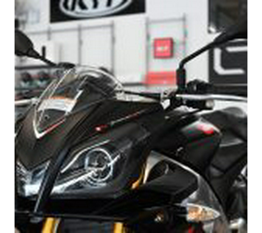 2013 Aprilia Tuono V4 R APRC