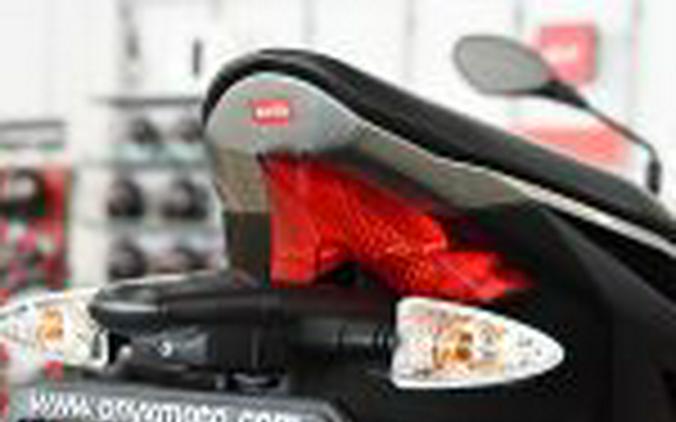 2013 Aprilia Tuono V4 R APRC