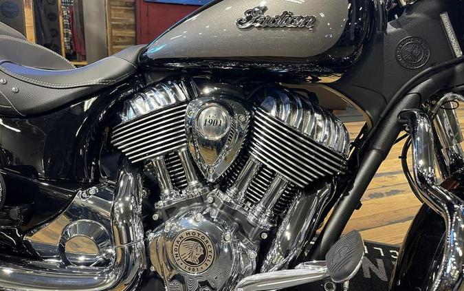 2024 Indian Motorcycle® Springfield® Black Metallic/Titanium Metallic