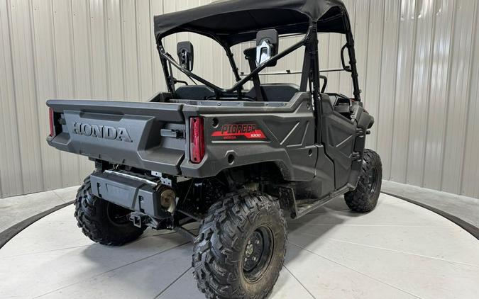 2017 Honda PIONEER 1000 * ONLY 98 Miles *