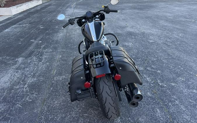 2024 Indian Motorcycle® Super Chief Limited ABS Black Metallic