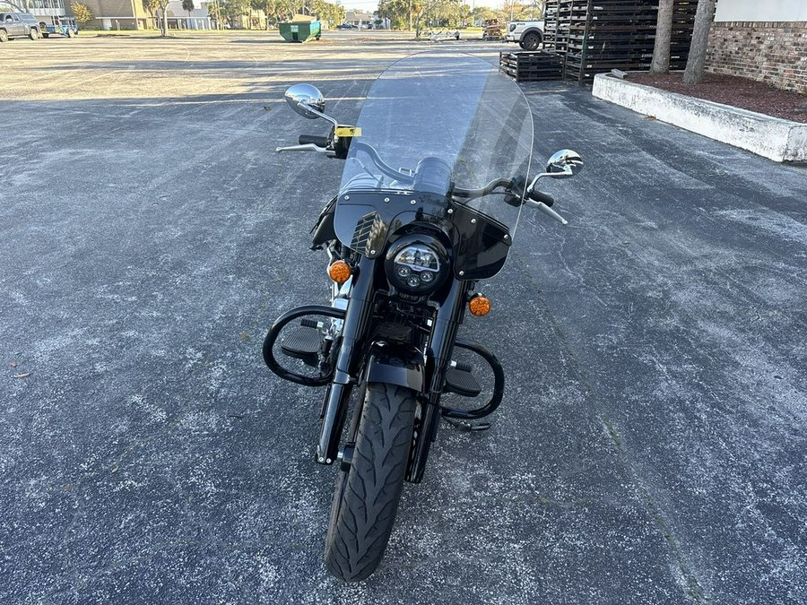 2024 Indian Motorcycle® Super Chief Limited ABS Black Metallic