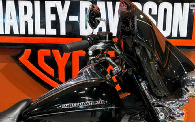 2017 Harley-Davidson® FLHTK - Ultra Limited