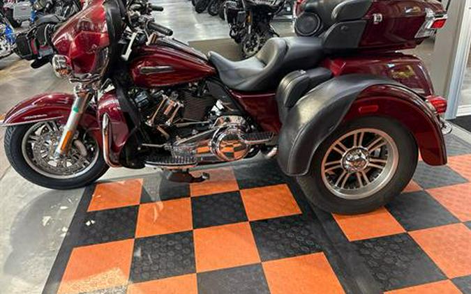 2017 Harley-Davidson Tri Glide® Ultra