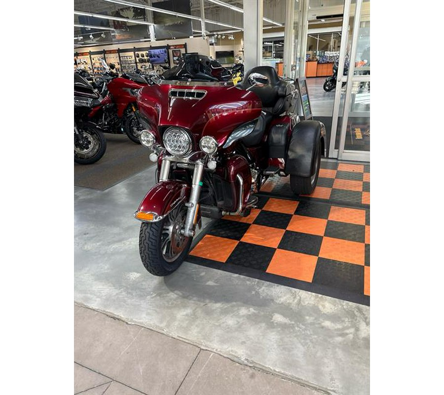 2017 Harley-Davidson Tri Glide® Ultra