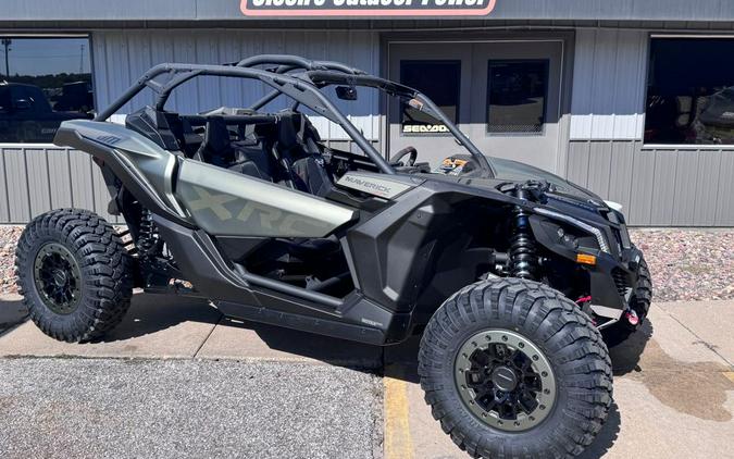 2026 Maverick™ X3 X™ rc TURBO RR 64 - Can-Am