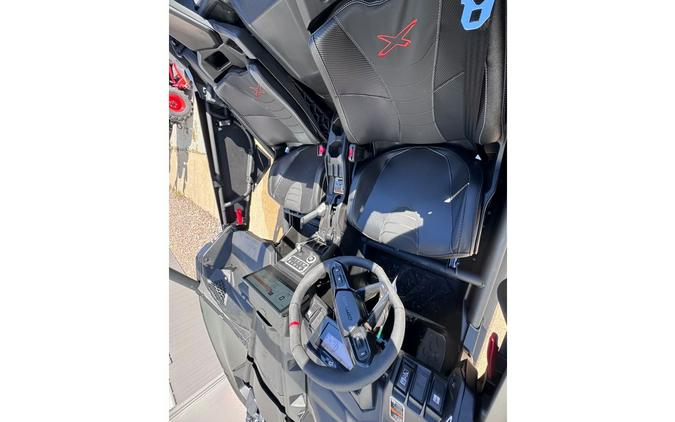 2026 Maverick™ X3 X™ rc TURBO RR 64 - Can-Am