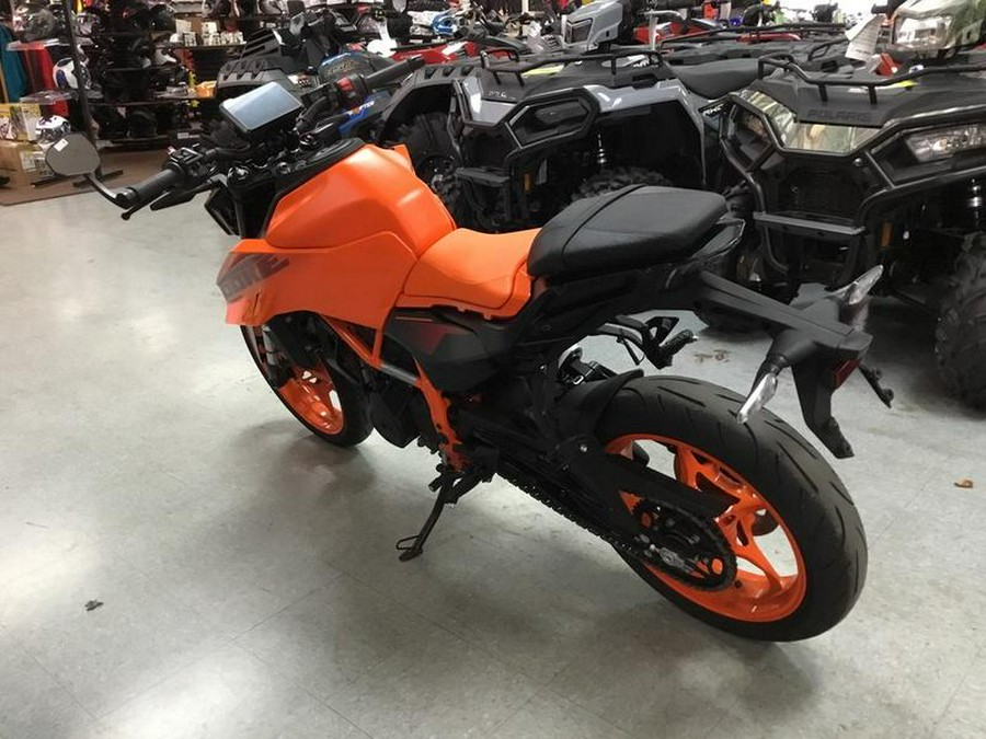 2024 KTM 390 Duke