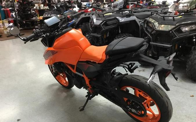 2024 KTM 390 Duke