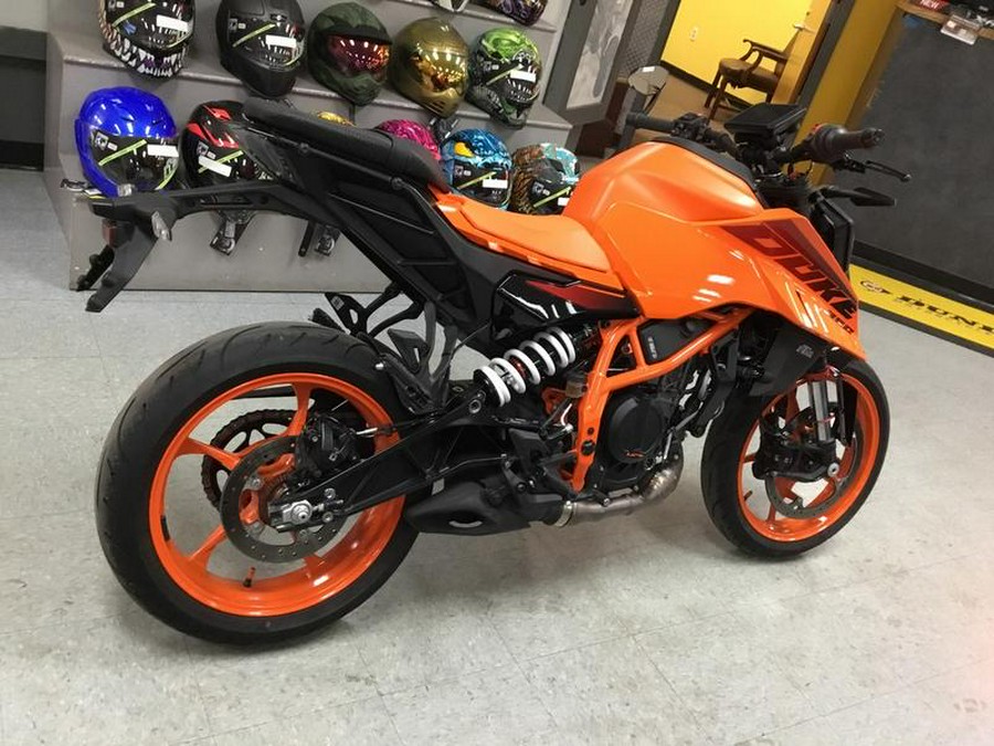 2024 KTM 390 Duke