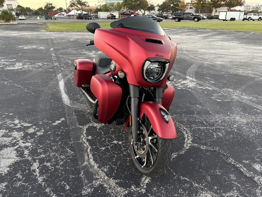 2024 Indian Motorcycle® Chieftain® Dark Horse® Sunset Red Smoke